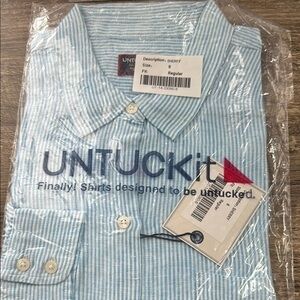 NWT UNTUCKit Sherry Women’s Button Down Shirt Size 8